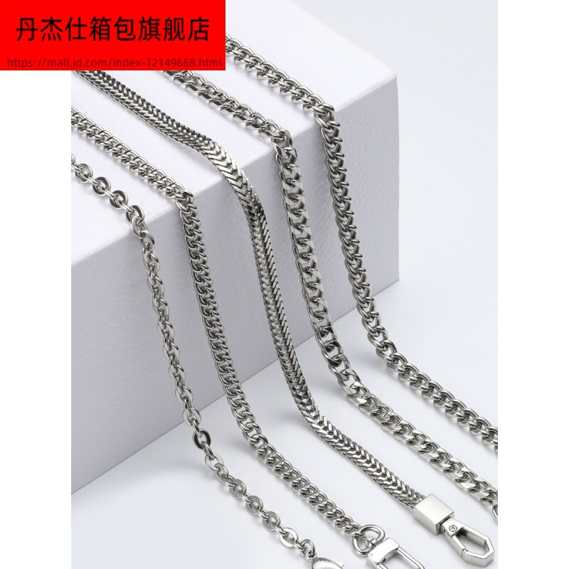 精致点缀，自由搭配 金属链条为CK风格女包注入时尚灵魂